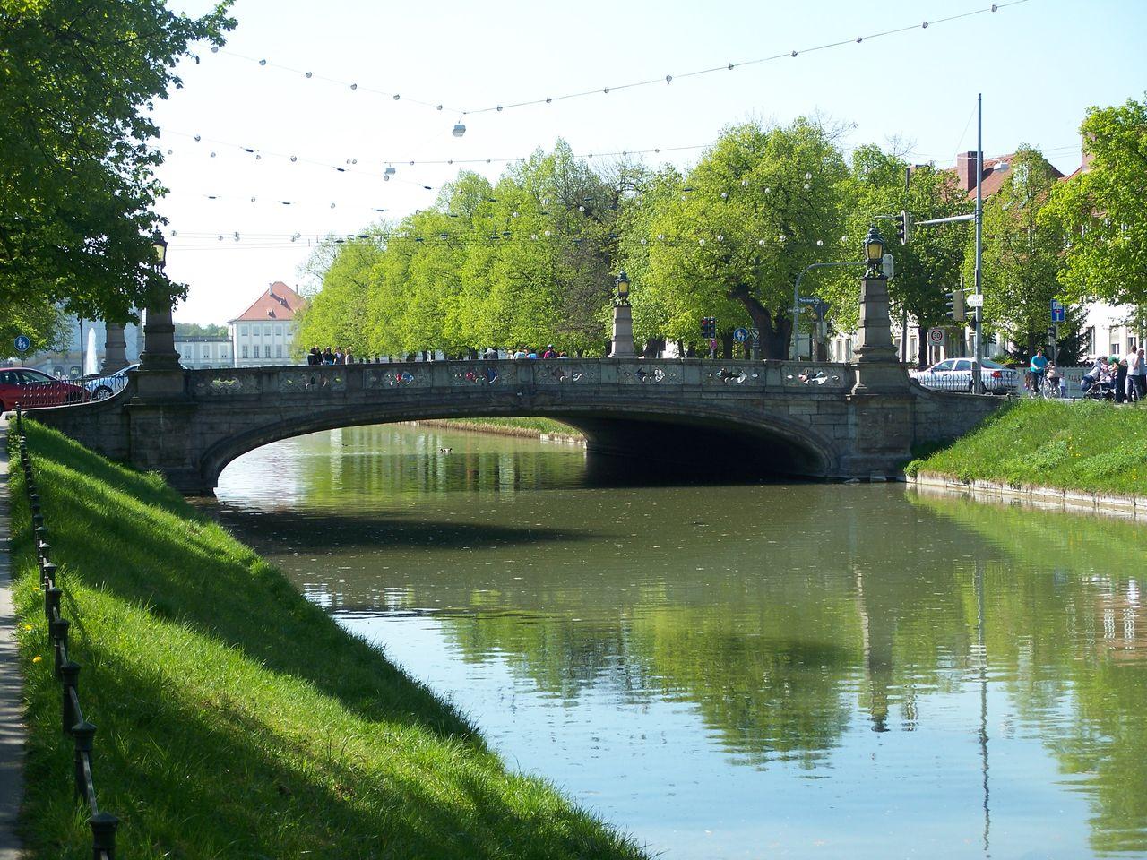 Bild vergr&ouml;ssern